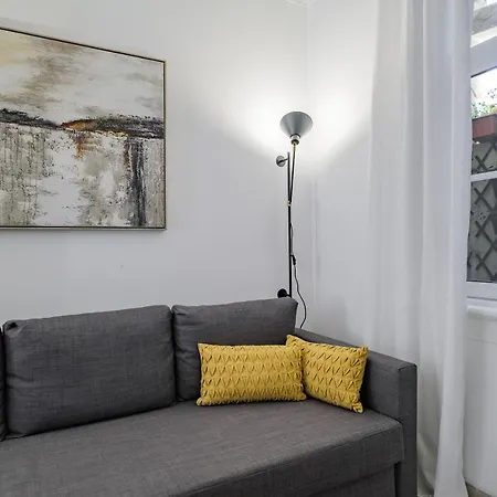 New! Unique 1 Bedroom Apartment- Santa Catarina 42 Lisbon Exterior photo