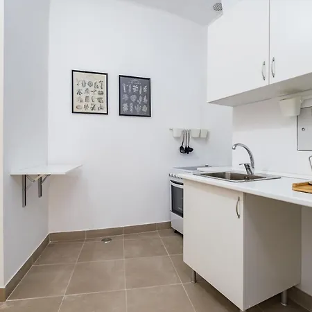 New! Unique 1 Bedroom Apartment- Santa Catarina 42 Lisbon Exterior photo